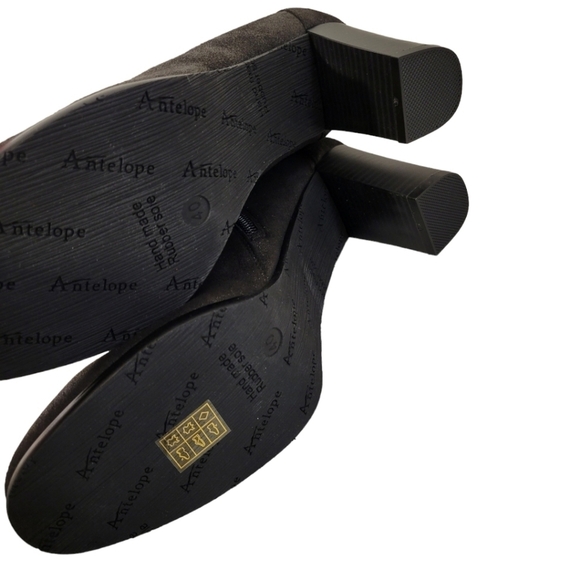 Antelope Black Shimmer Ankle Boots Like New - Picture 6 of 7
